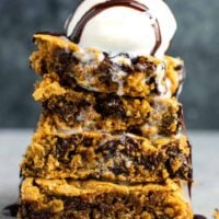 Gluten free cookie bars that are secretly healthy but taste incredibly decadent. They taste like a fancy restaurant dessert! #glutenfree #cookiebars #dessert #dairyfree #healthydessert #glutenfreedessert #glutenfreerecipe #glutenfreecookiebars