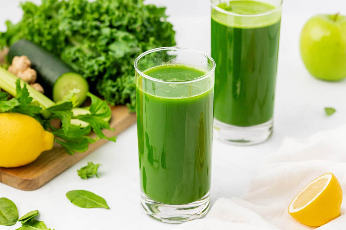 green juice in a glass