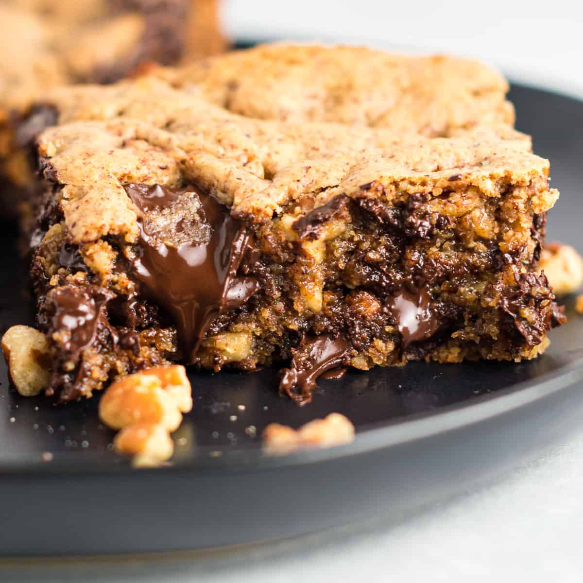 Dark Chocolate Pecan Cookie Bars