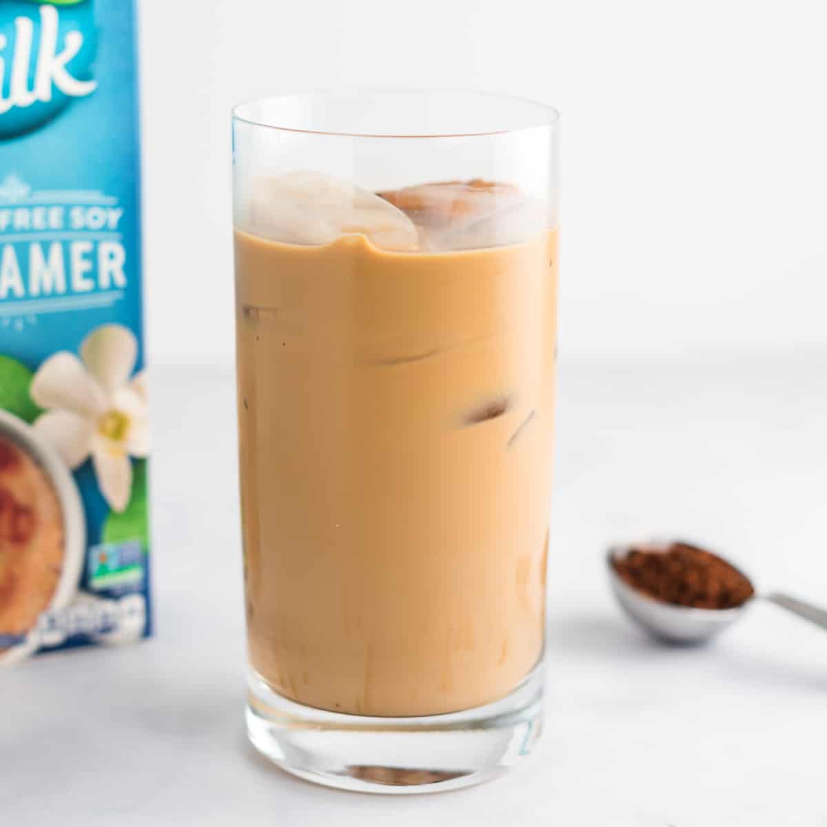 Easy Instant Iced Coffee