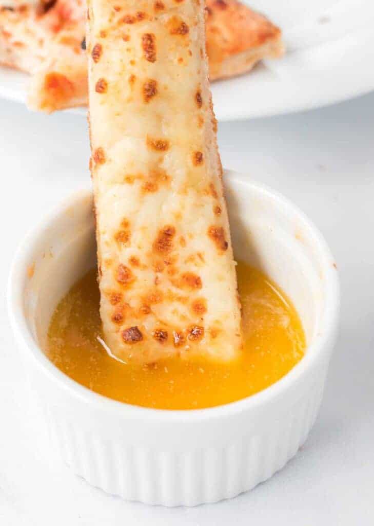 Garlic Dipping Sauce