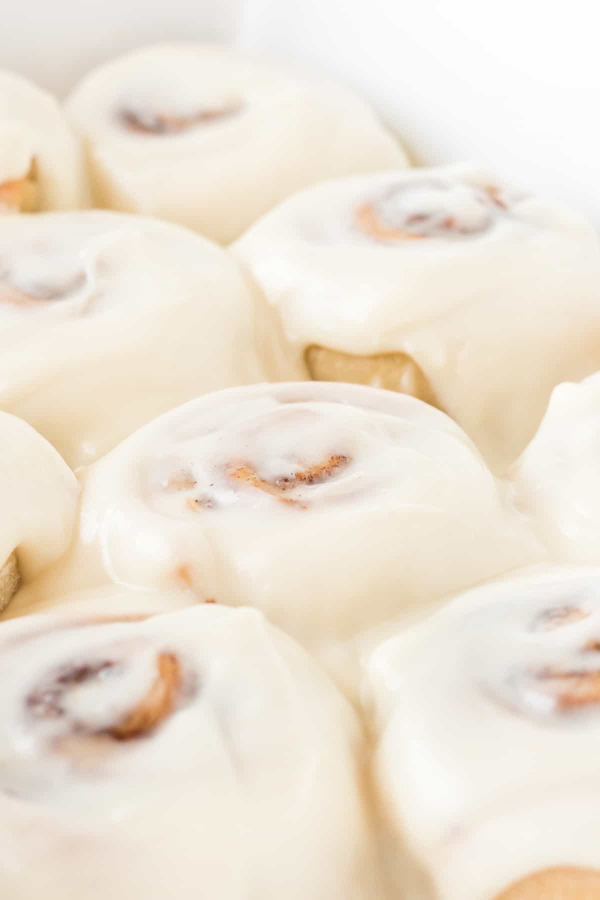 frosted cinnamon rolls with cream cheese icing