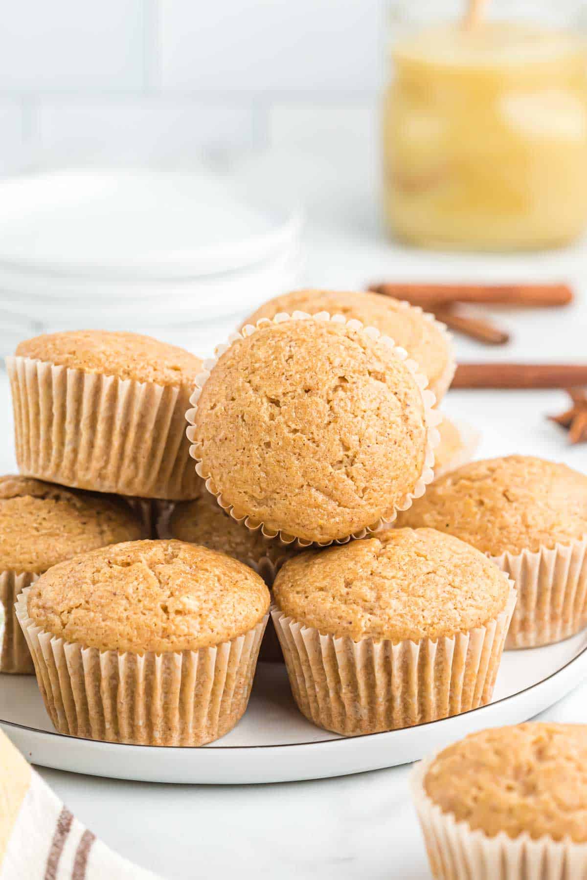 Applesauce Muffins