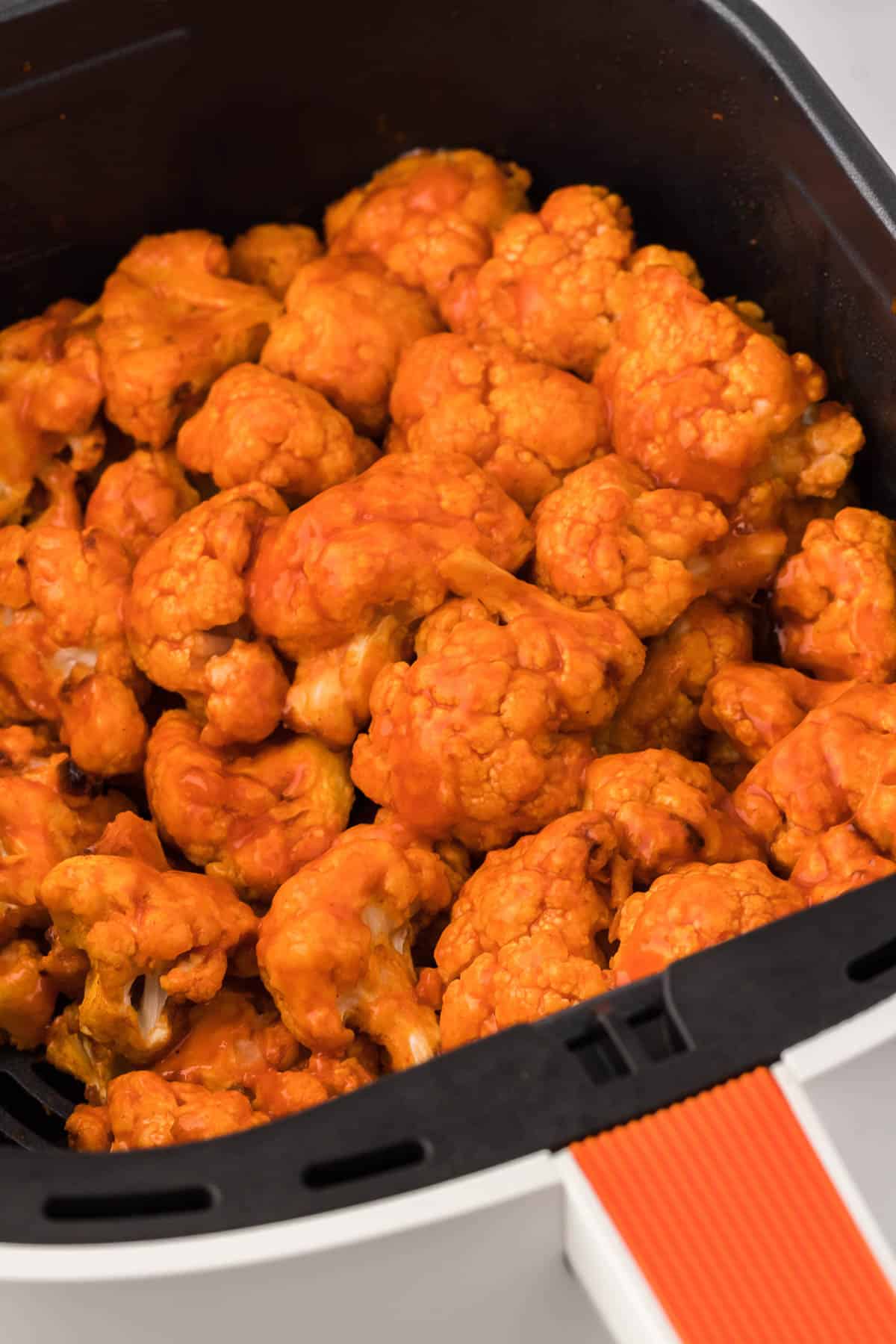 buffalo cauliflower in the air fryer