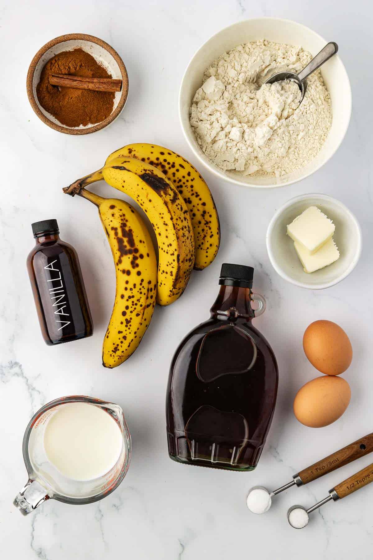 ingredients needed to make healthy banana muffins
