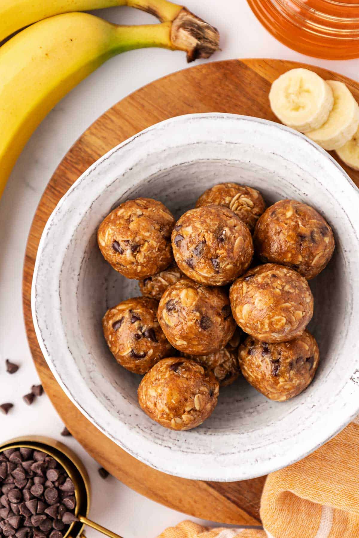 Banana Bread Energy Bites