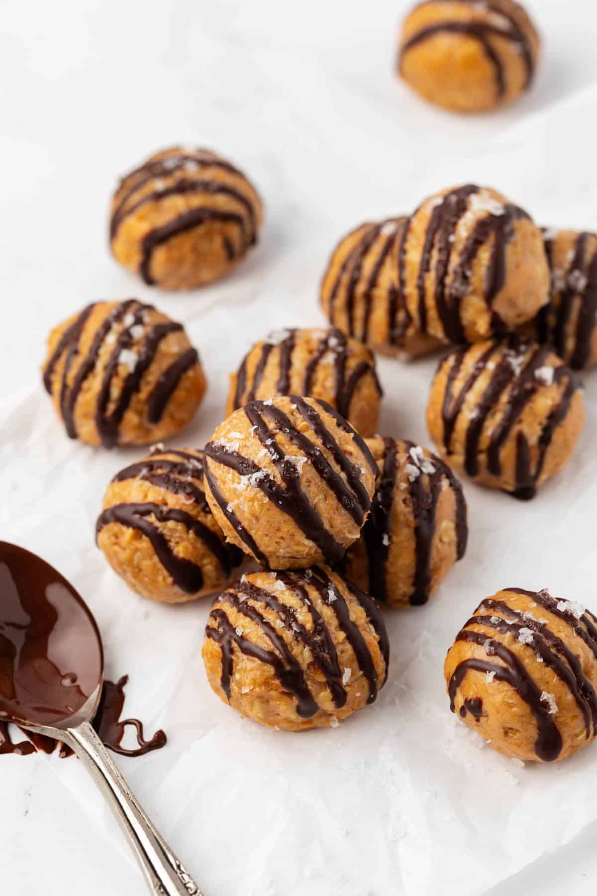 Peanut Butter Crunch Energy Bites