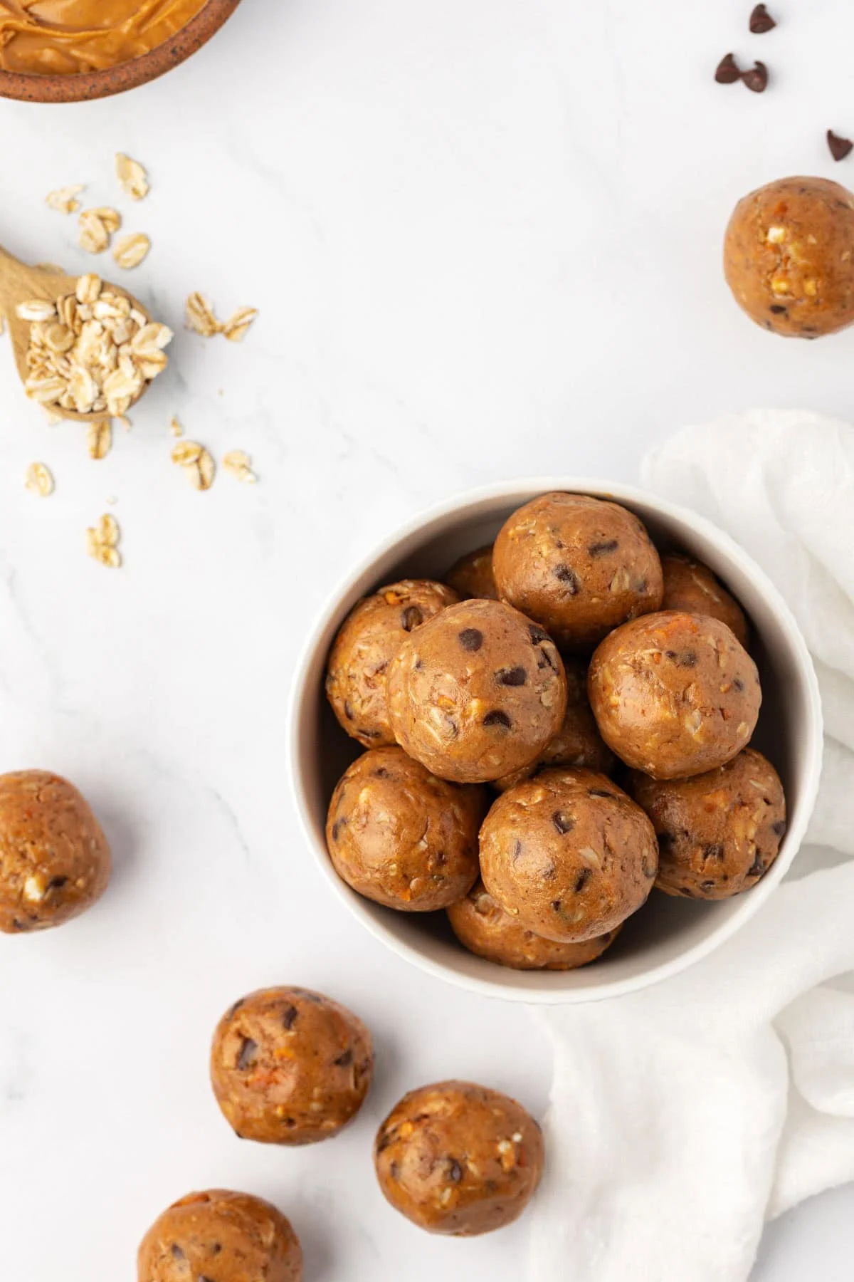 peanut butter pretzel energy bites