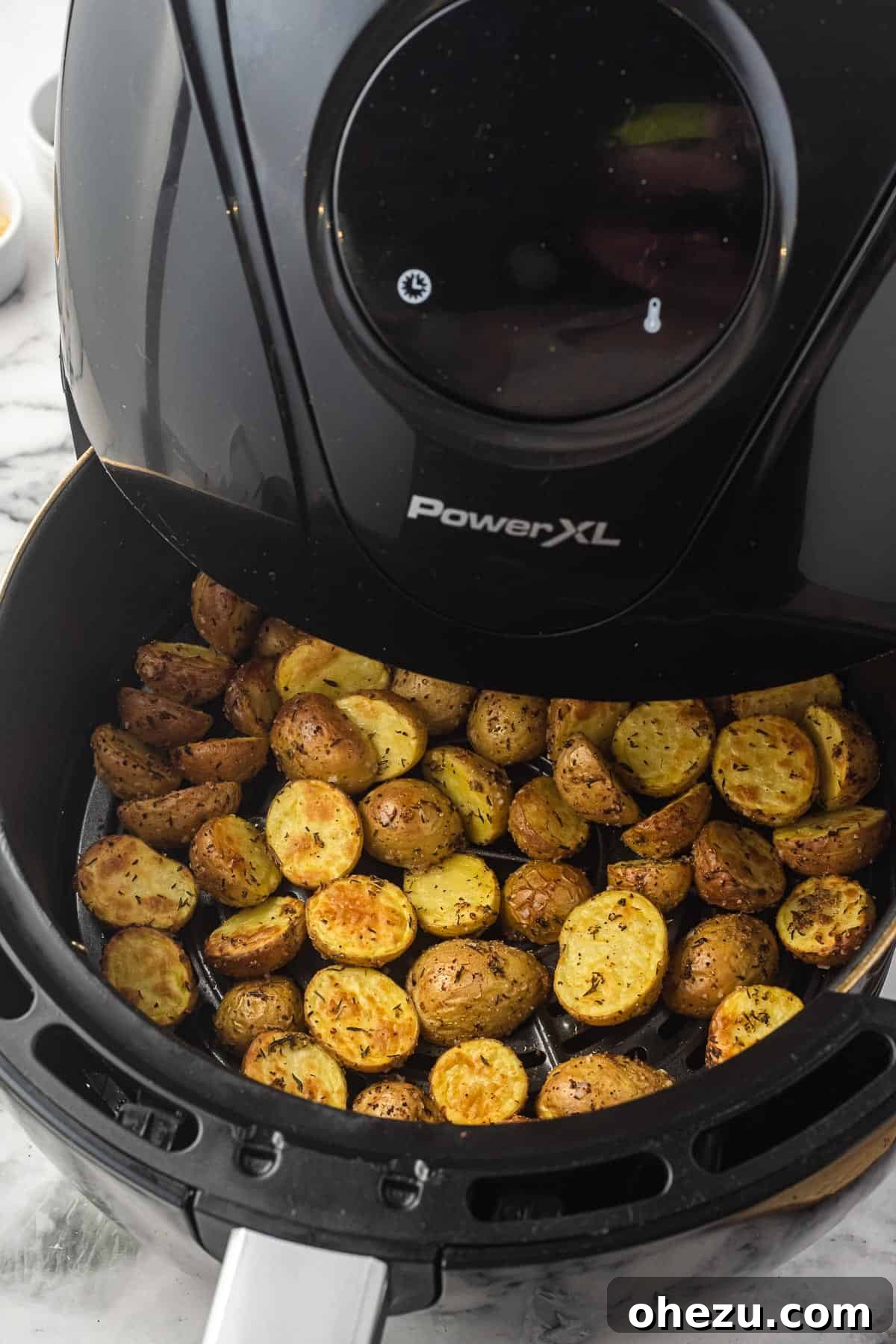 Crispy Air Fryer Baby Potatoes 10 baby potatoes in the air fryer