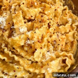 featured image of pumpkin alfredo with hot honey