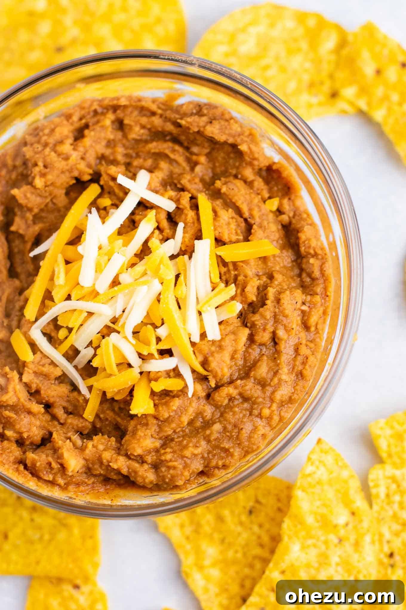 Effortless 5 Minute Refried Beans 2 How to make refried beans (5 minute refried beans recipe) - so easy and I make these all the time! #refriedbeans #easyrecipe #mexican #homemaderefriedbeans #vegan #vegetarian #dinner #dinnerrecipe