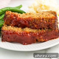 meatloaf with green beans and mashed potatoes