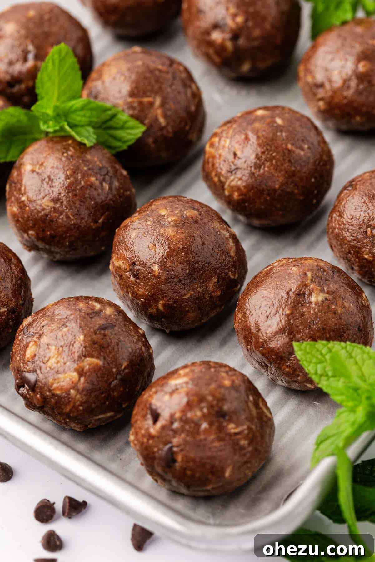 mint chocolate energy bites