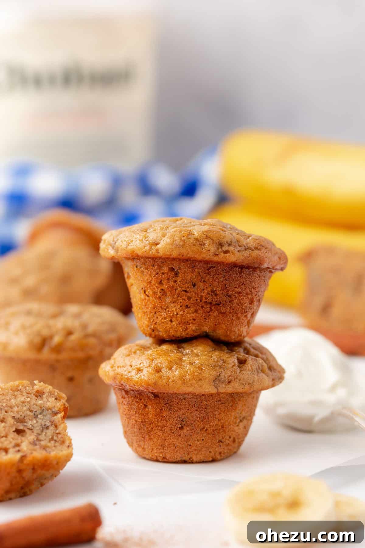 greek yogurt banana mini muffins
