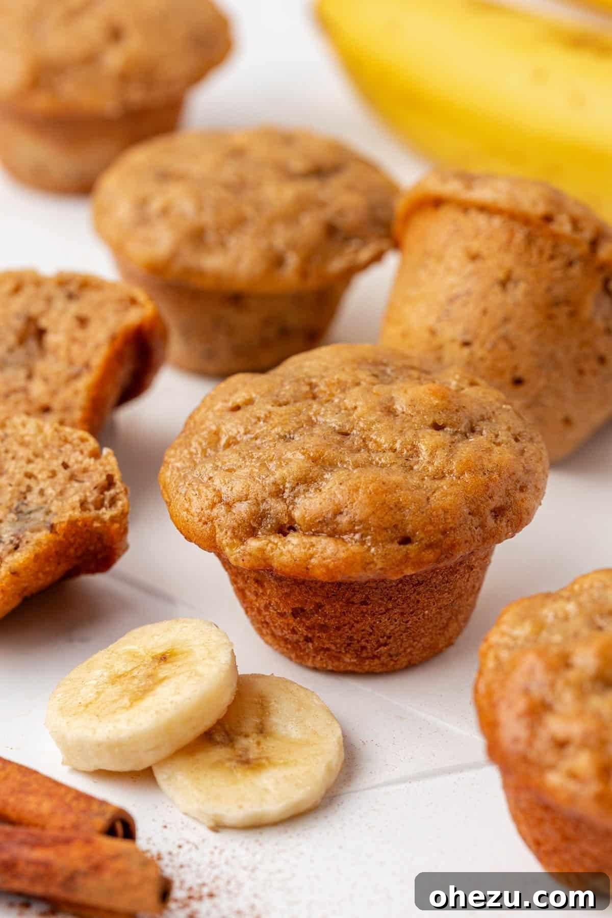greek yogurt banana mini muffins