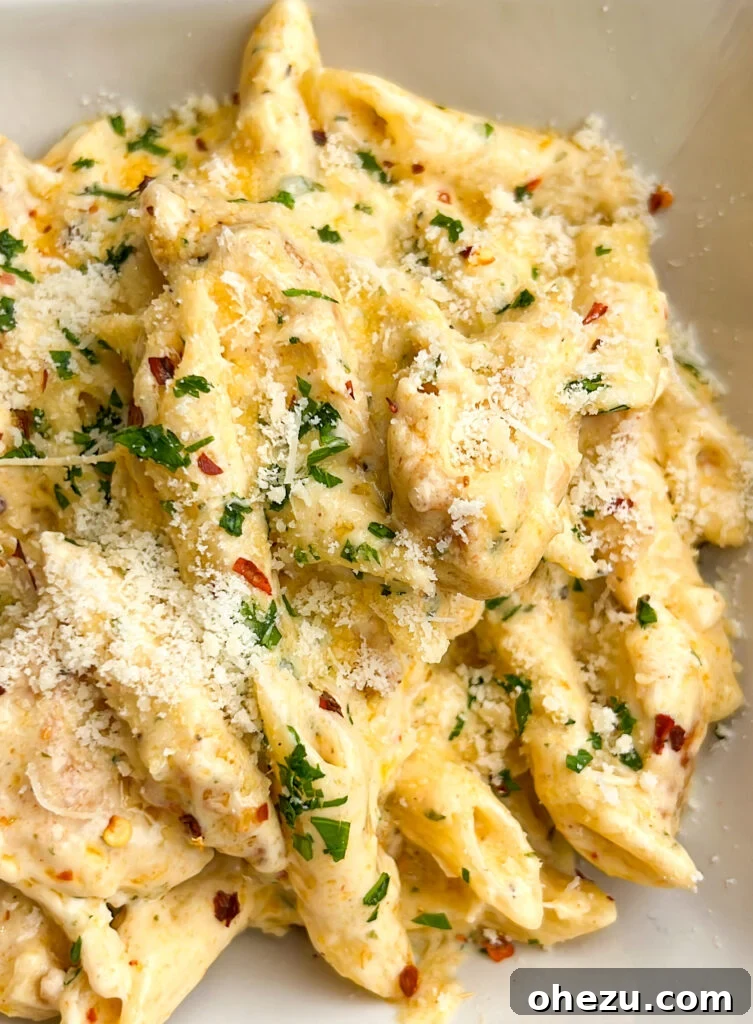 Creamy Garlic Parmesan Chicken Pasta 3 Close-up of Garlic Parmesan Chicken Pasta with creamy sauce
