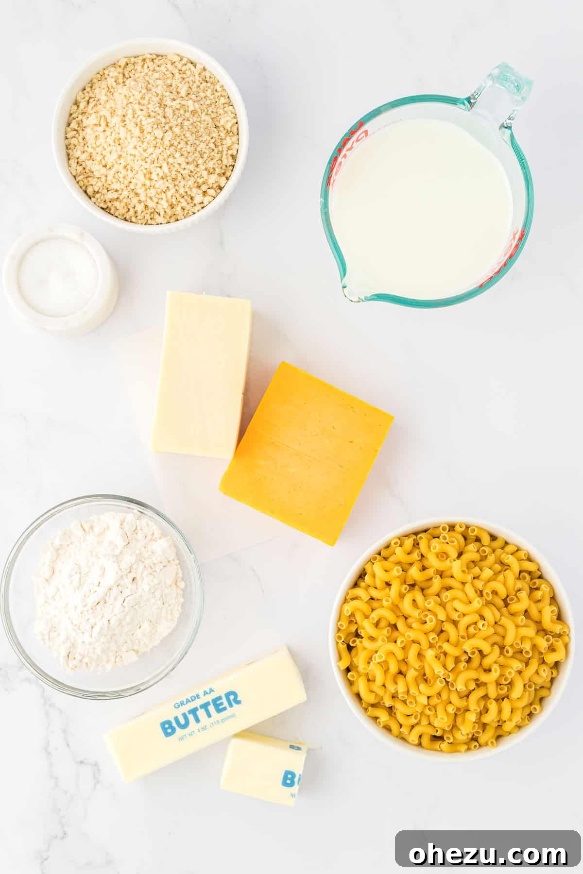 ingredients to make baked macaroni and cheese
