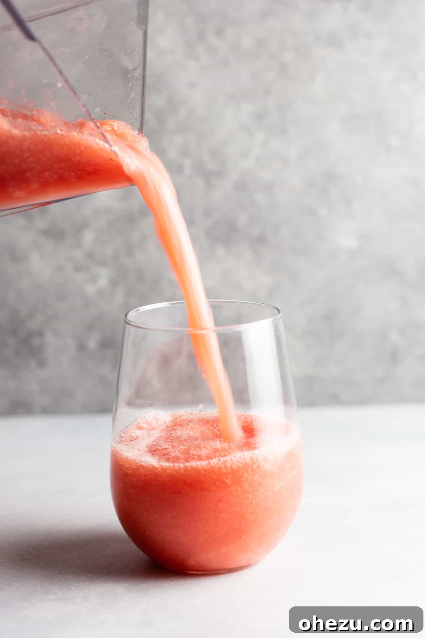 Watermelon white wine slushies – these are perfect for summer! #whitewineslushie #whitewineslushies #slushierecipe #watermelon #drink #summer #alcohol