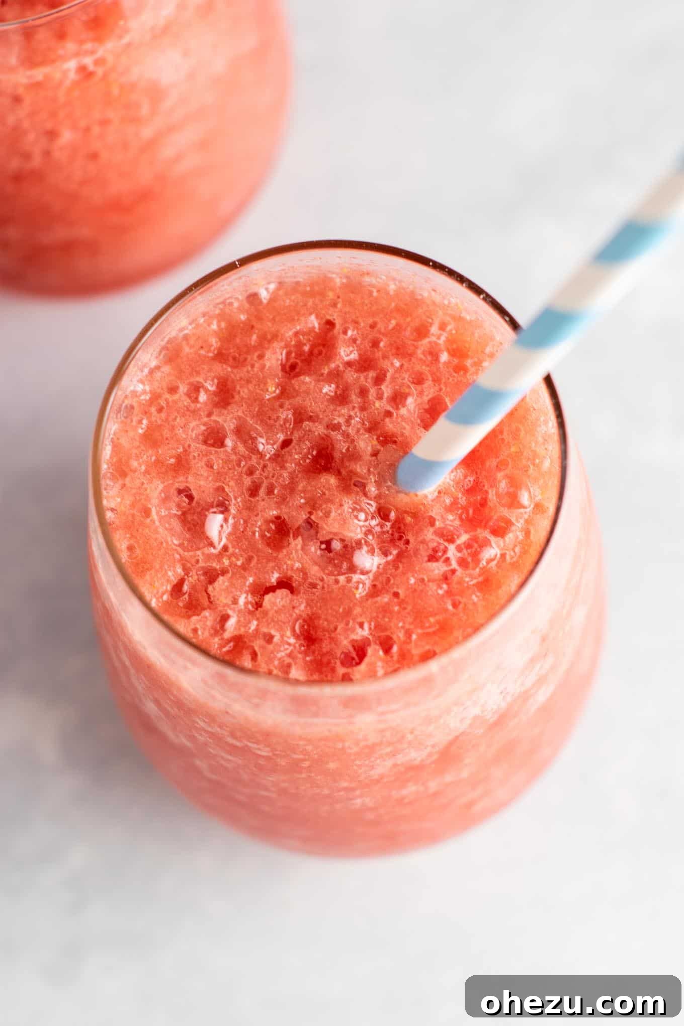 Watermelon white wine slushies – these are perfect for summer! #whitewineslushie #whitewineslushies #slushierecipe #watermelon #drink #summer #alcohol