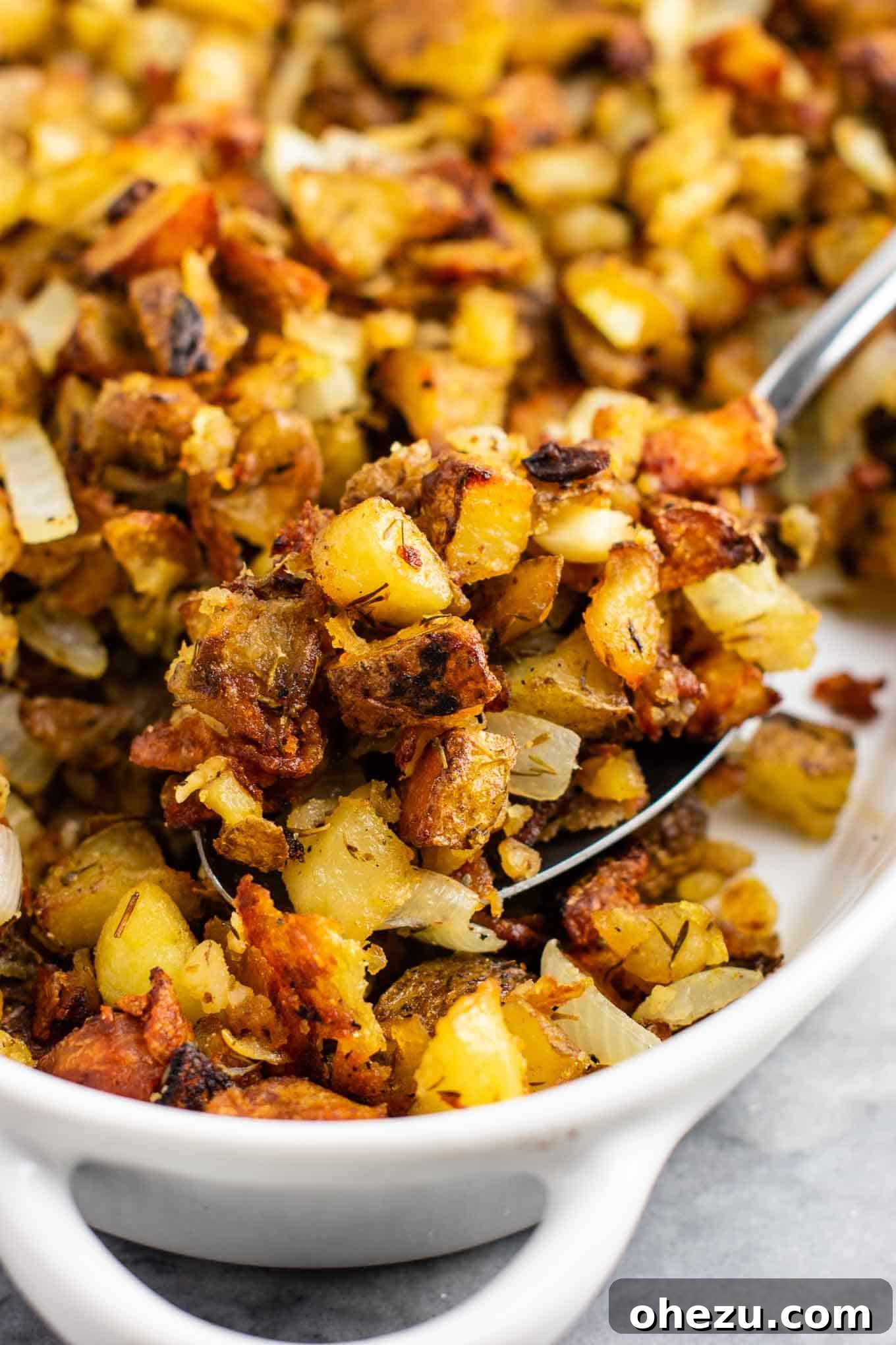 Flavorful Vegan Dinner Creations 22 The famous crispy potato casserole, featuring perfectly slow-roasted potatoes, an addictive and highly acclaimed vegan potato recipe. #potatocasserole #vegan #veganpotatorecipes #dinner #potatoes #healthy
